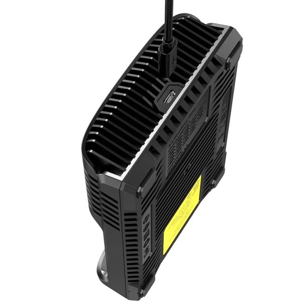 Зарядное устройство четырехканальное Nitecore UMS4