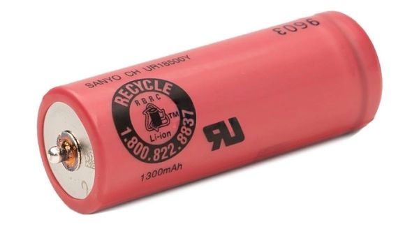 Аккумулятор 18500 Li-Ion Sanyo оригинал UR18500Y 2pins для бритв Braun, 1300mAh, 2.6A, 4.2/3.7/2.75V, Red